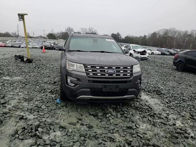 2016 Ford Explorer - Image 11