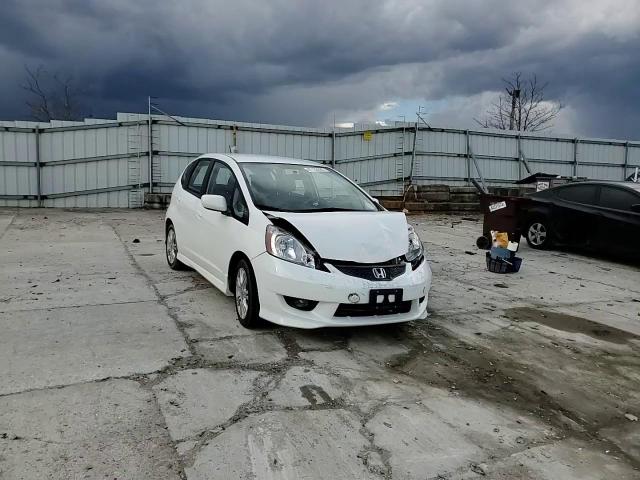 2011 Honda Fit - Image 11