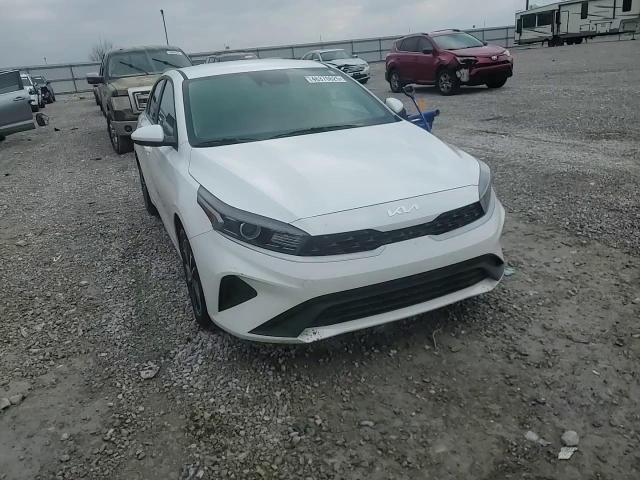 2024 Kia Forte - Image 11