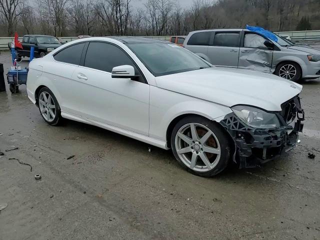 2015 Mercedes-Benz C-klasse - Image 11
