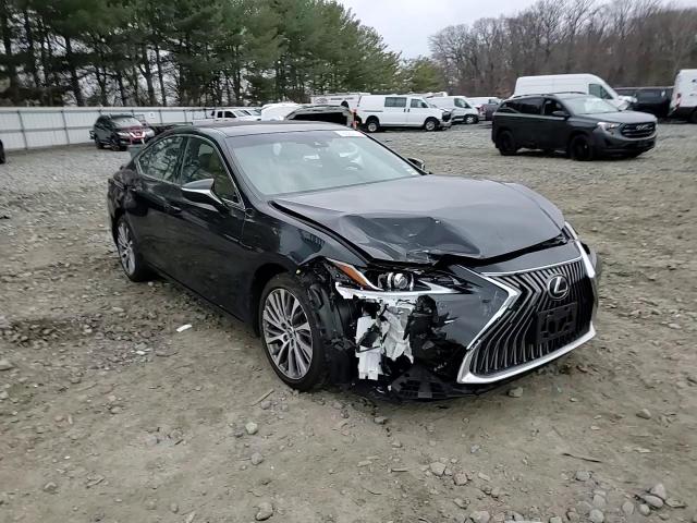 2021 Lexus ES - Image 10