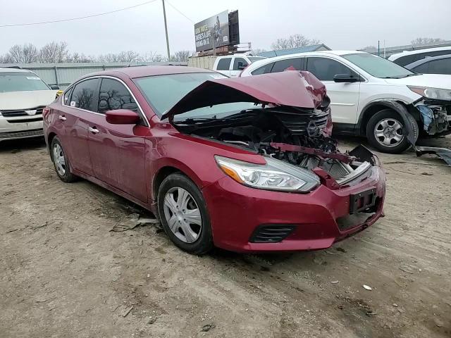 2017 Nissan Altima - Image 10