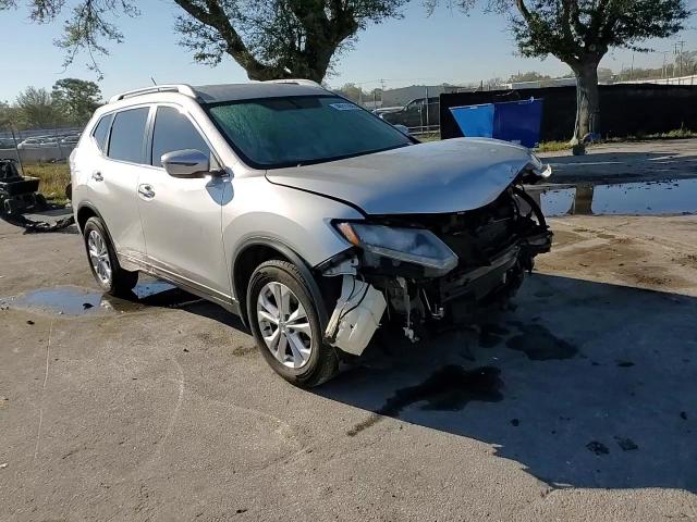 2016 Nissan Rogue - Image 12