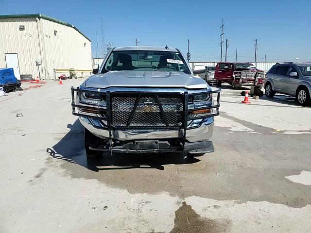 2018 Chevrolet Silverado - Image 14