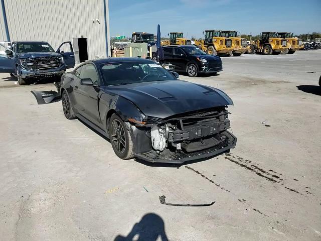 2020 Ford Mustang - Image 10