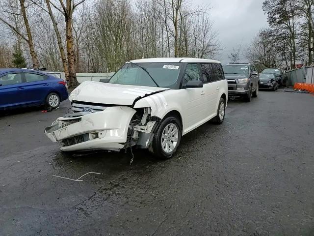 2011 Ford Flex - Image 11