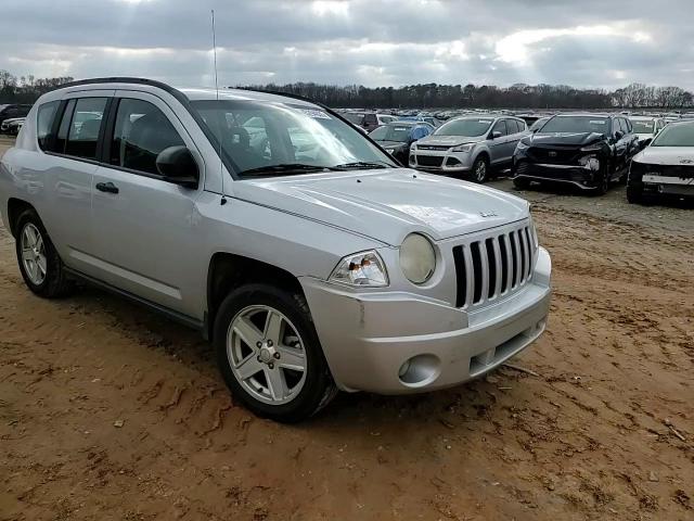 2007 Jeep Compass - Image 12