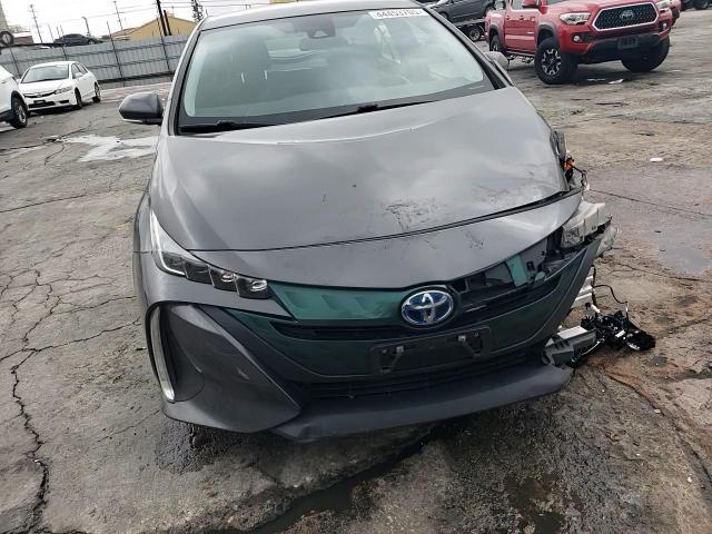 2019 Toyota Prius - Image 11