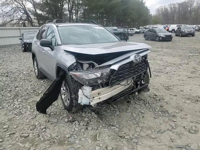 2019 Toyota RAV 4 - Image 12