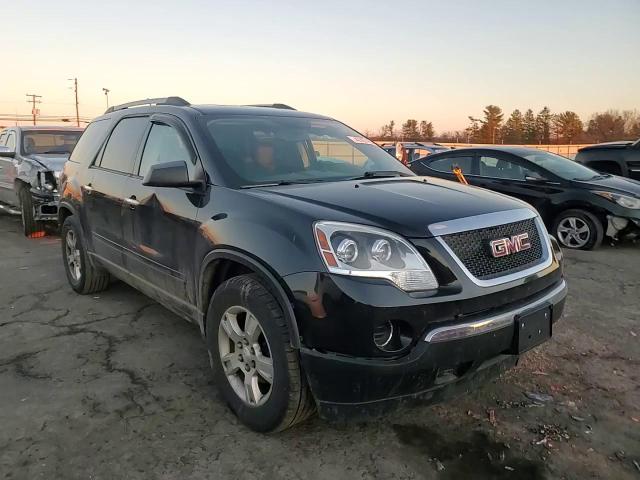 2011 GMC Acadia - Image 11