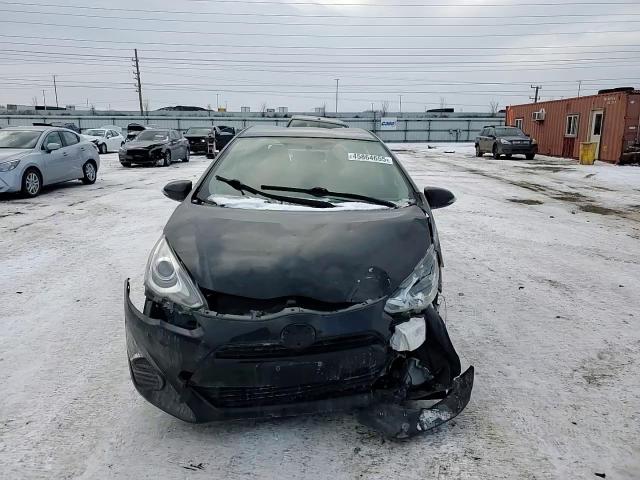 2016 Toyota Prius - Image 11