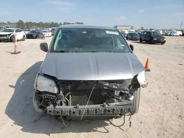 2019 Dodge Caravan - Image 12