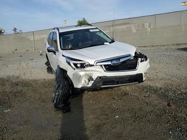 2021 Subaru Forester - Image 11