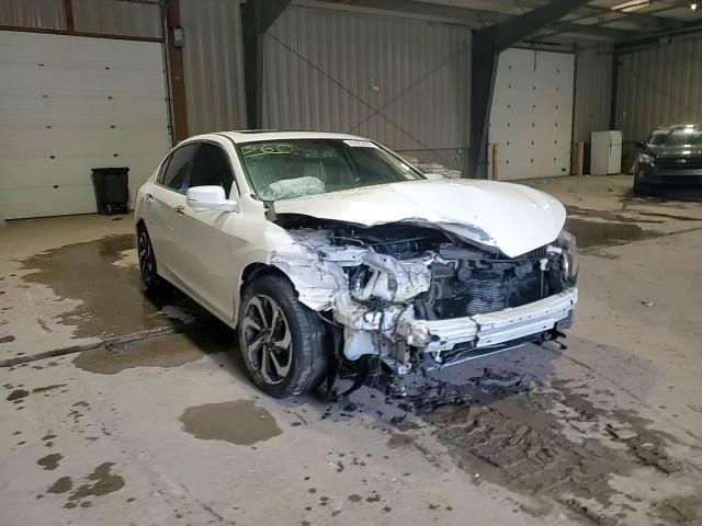 2017 Honda Accord - Image 11