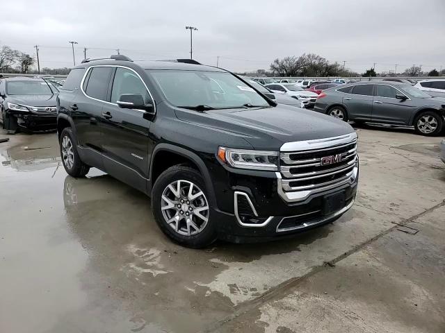 2021 GMC Acadia - Image 12
