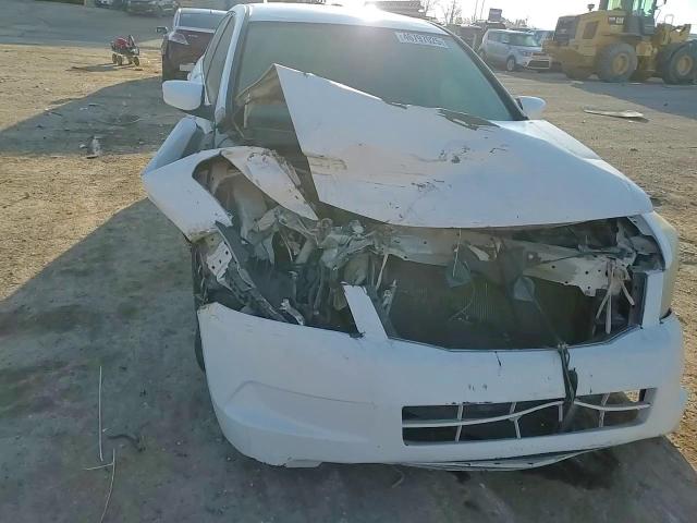 2009 Honda Accord - Image 11