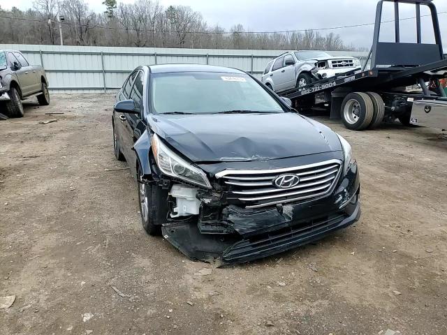 2016 Hyundai Sonata - Image 10