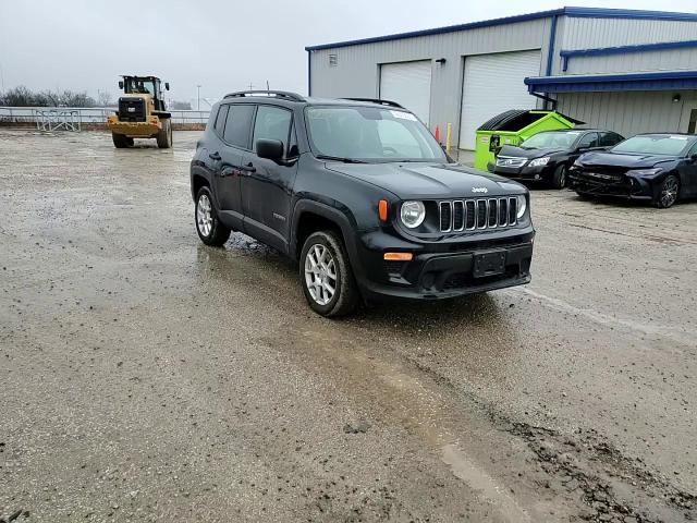2019 Jeep Renegade - Image 12