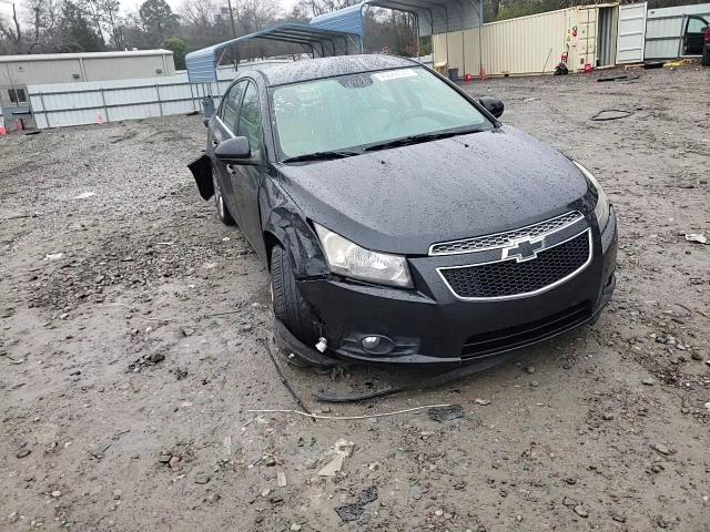 2012 Chevrolet Cruze - Image 10