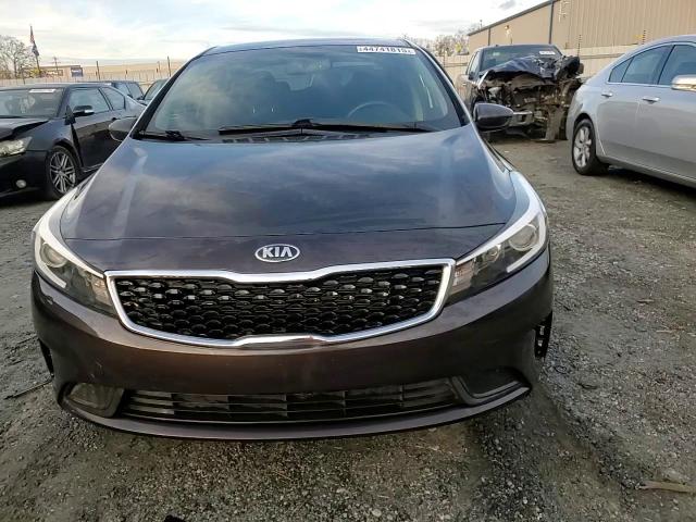 2017 Kia Forte - Image 13