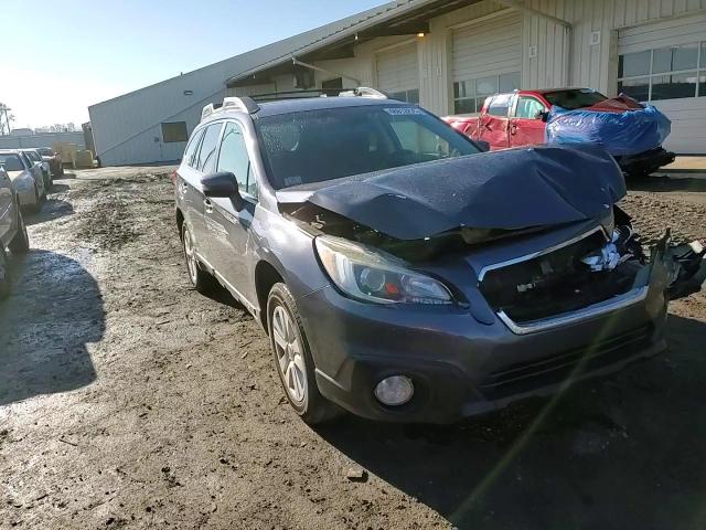 2015 Subaru Outback - Image 11