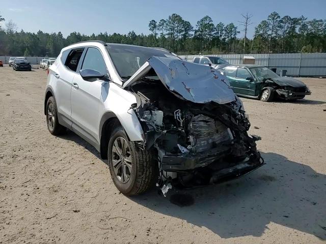 2014 Hyundai Santa Fe - Image 11