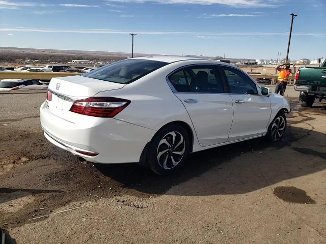 2017 Honda Accord - Image 14