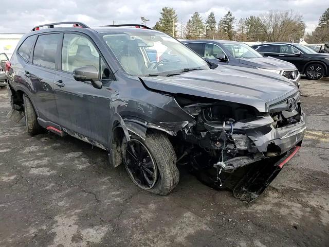2021 Subaru Forester - Image 12