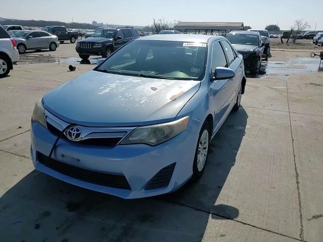 2012 Toyota Camry - Image 13