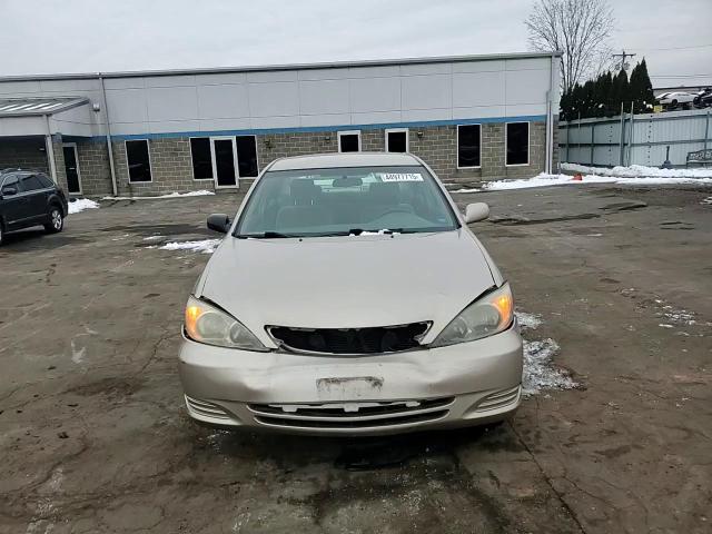 2004 Toyota Camry - Image 11