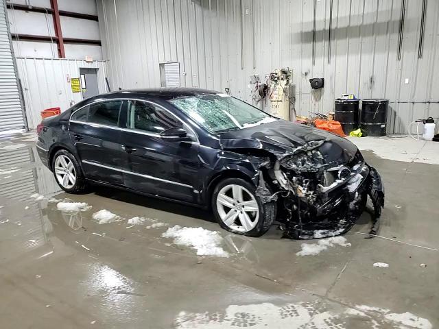 2013 Volkswagen Passat CC - Image 13