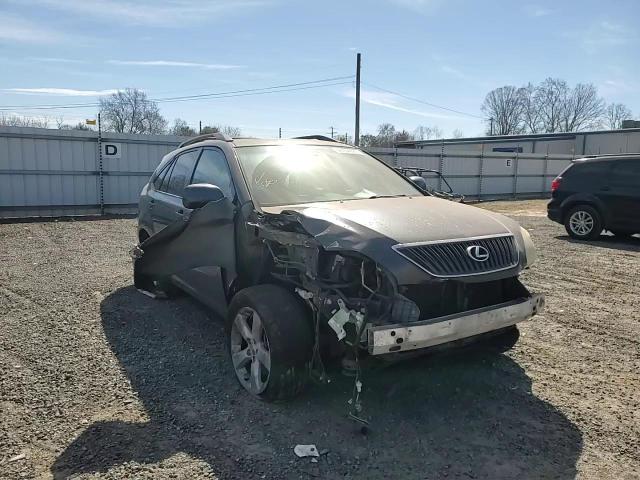 2004 Lexus RX - Image 12