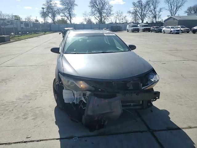 2012 Toyota Camry - Image 10