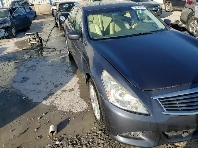 2012 Infiniti G - Image 13