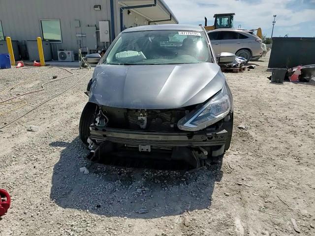 2017 Nissan Sentra - Image 13