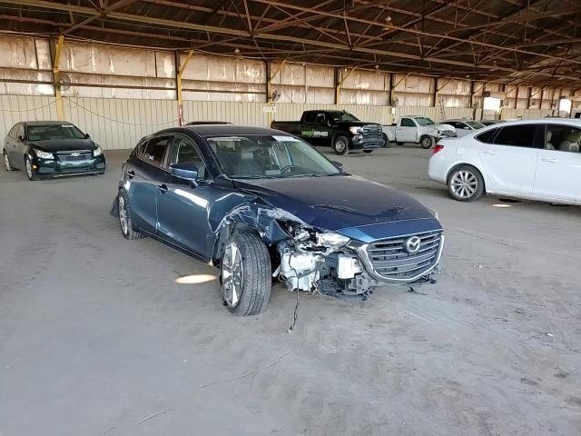2017 Mazda 3 - Image 11