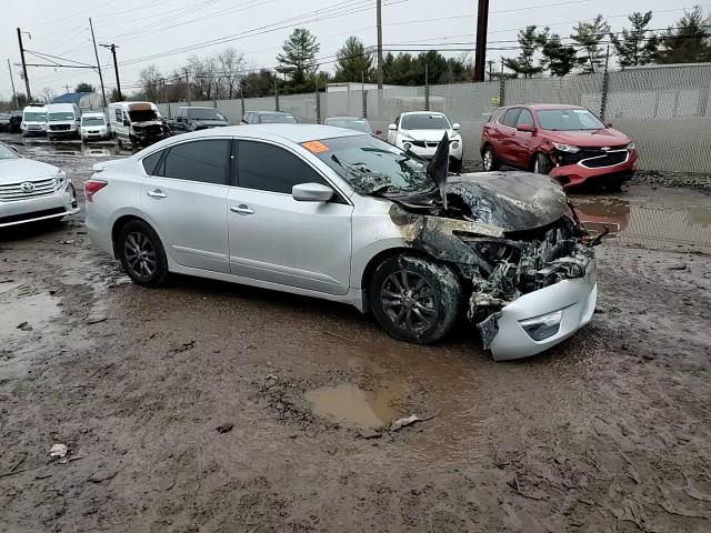 2015 Nissan Altima - Image 10