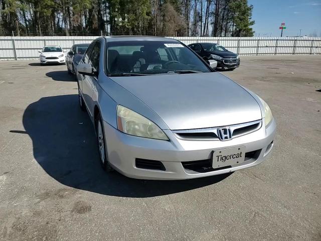2006 Honda Accord - Image 11