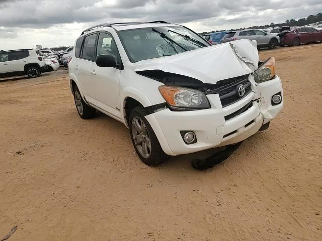 2009 Toyota RAV 4 - Image 11