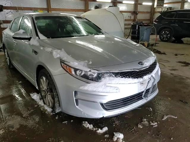2018 Kia Optima - Image 13