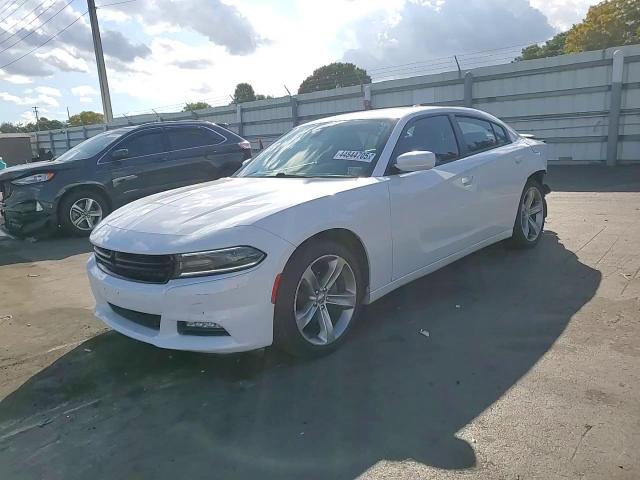 2015 Dodge Charger - Image 10