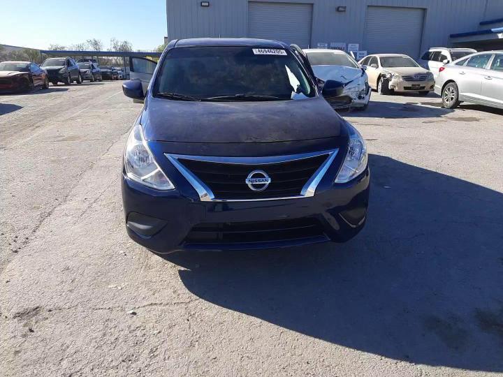 2019 Nissan Versa - Image 11