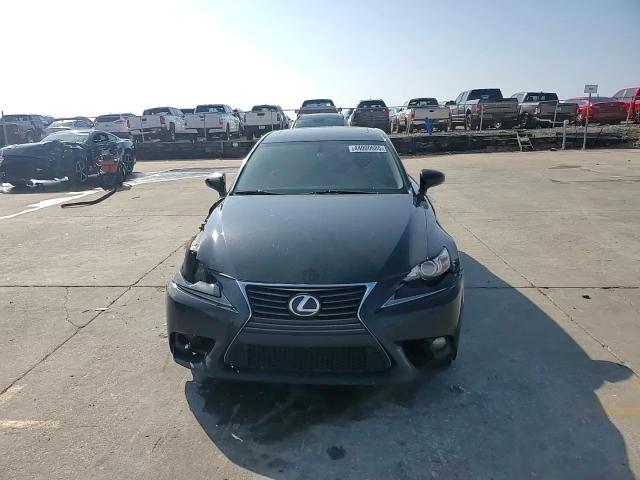 2014 Lexus IS - Image 11
