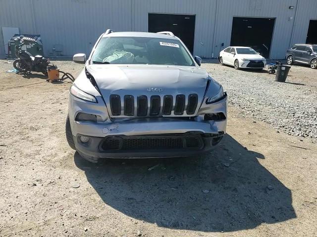 2014 Jeep Grand Cherokee - Image 11