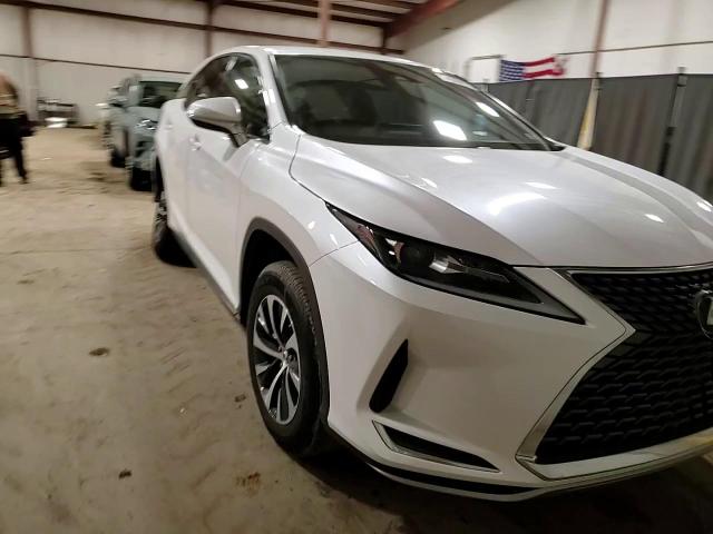 2022 Lexus RX - Image 14