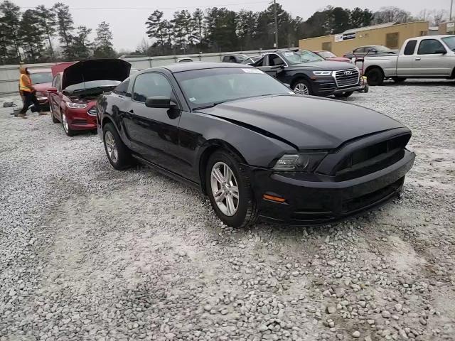 2014 Ford Mustang - Image 13