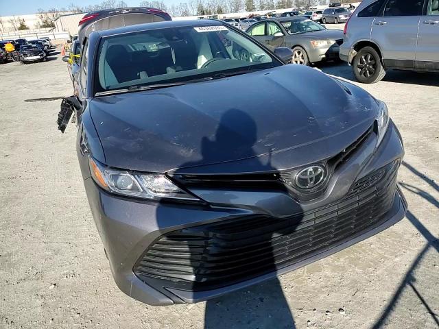 2020 Toyota Camry - Image 11