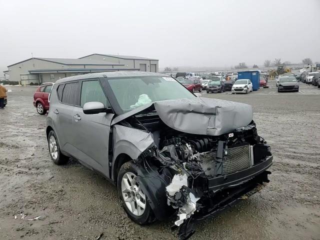 2023 Kia Soul - Image 11