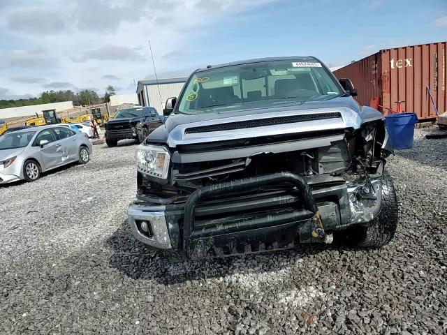 2015 Toyota Tundra - Image 13