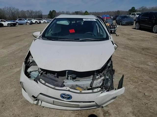 2014 Toyota Prius - Image 12